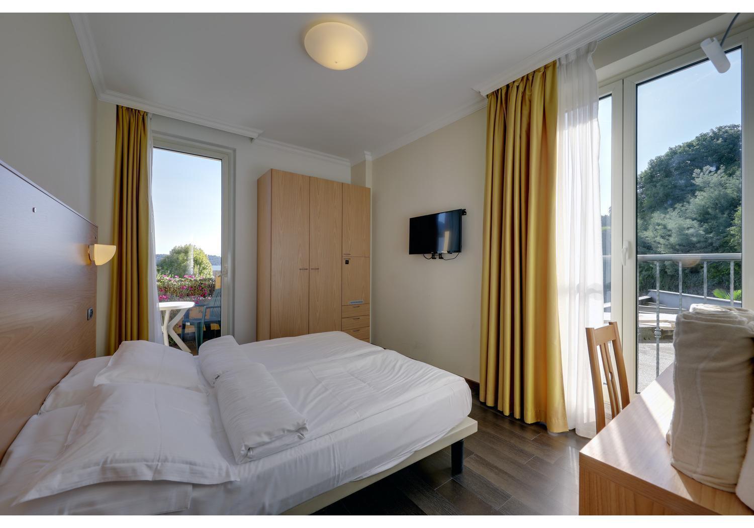 Hotel Residence Zust Вербанія Екстер'єр фото